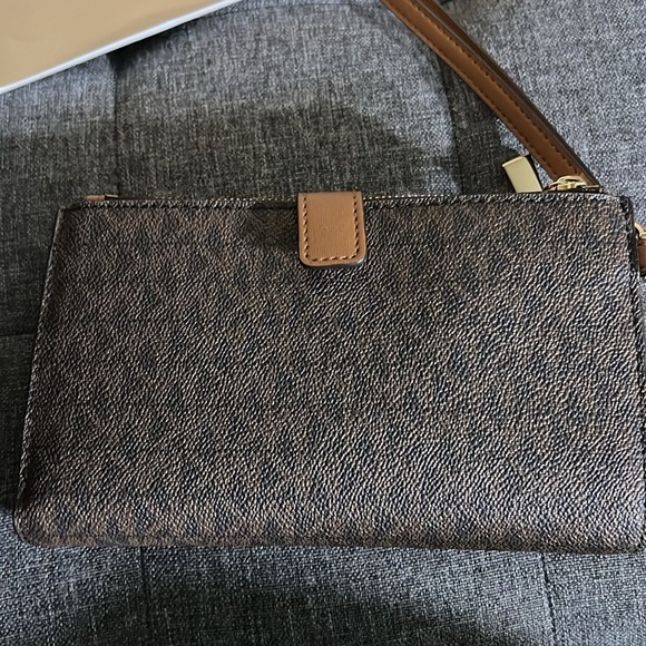 MICHAEL KORS Jet Set Travel Double Zip Phone Case Card Holder Wristlet Wallet - Picture 2 of 9